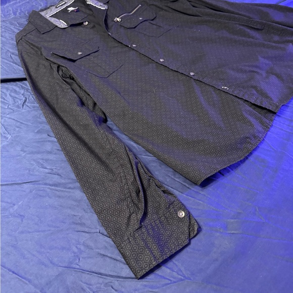 Button down shirt - Picture 4 of 6